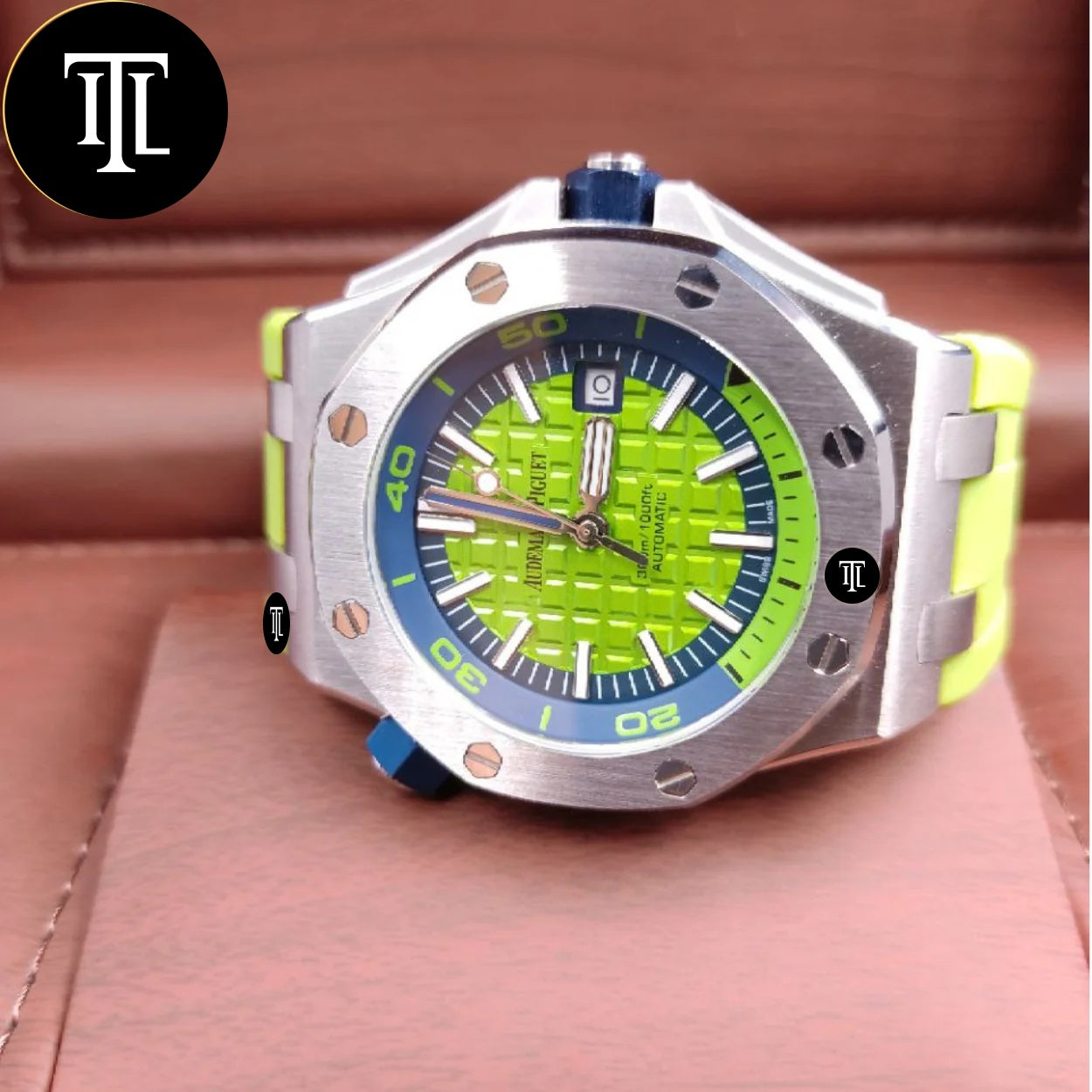 Audemars Offshore Diver 44 mm Vert