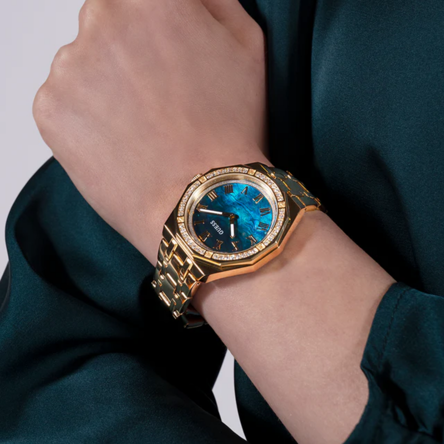 Montre Guess pour femme, GW0770L2