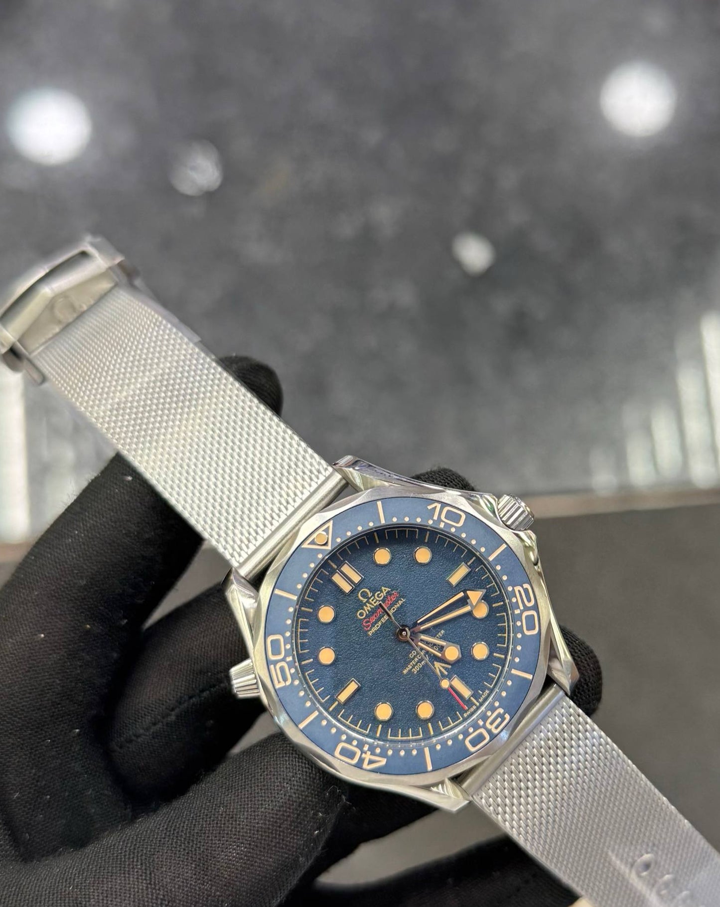 Omega Seamaster Diver 300M Blue steel on steel