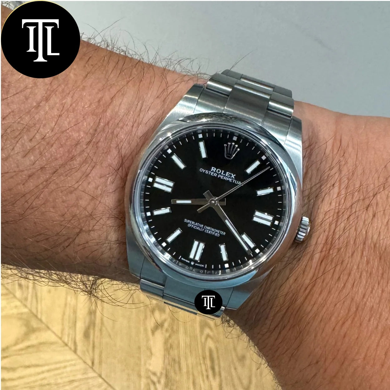 Oyster Perpetual Classique 124300 Noire 41mm