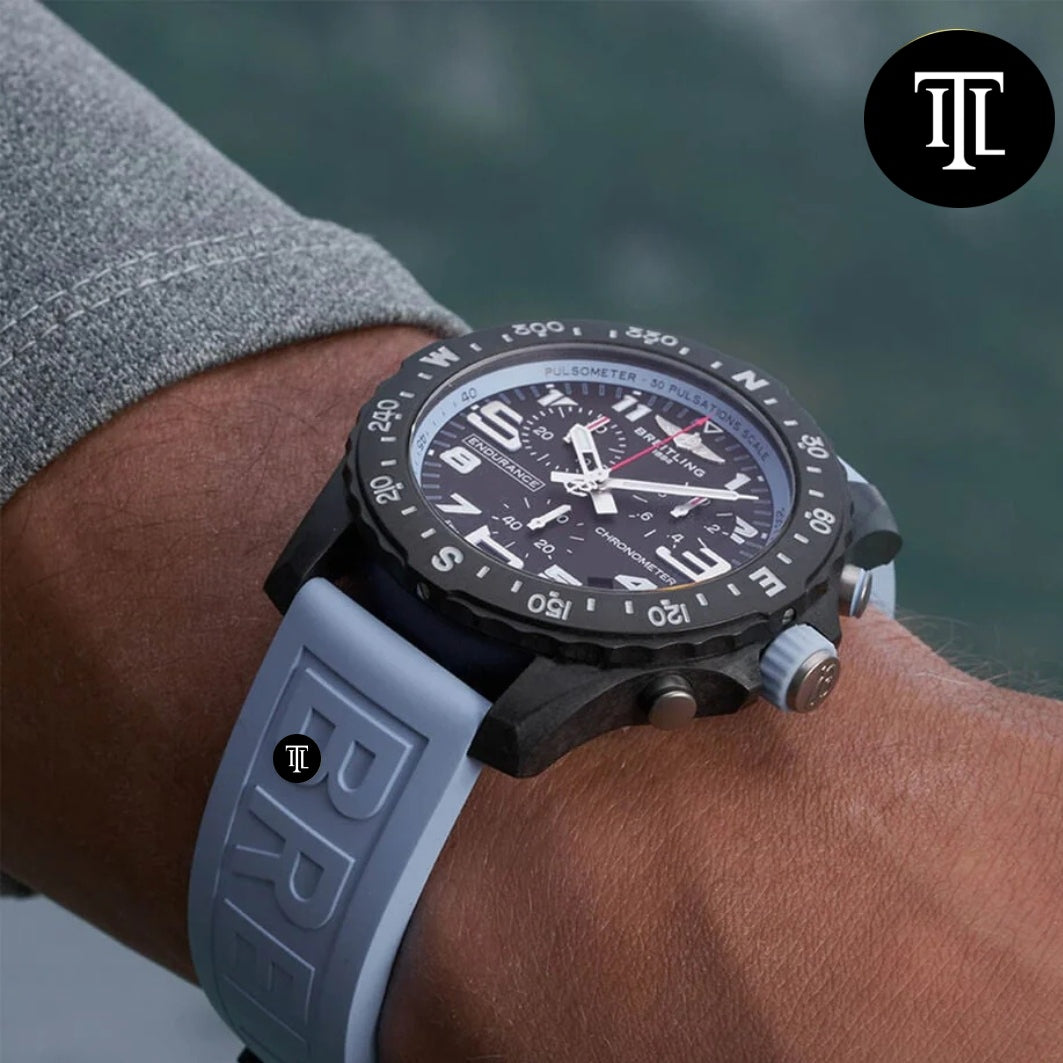 Breitling Endurance Pro Bleu Ciel & Noir