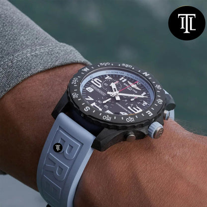 Breitling Endurance Pro Bleu Ciel & Noir